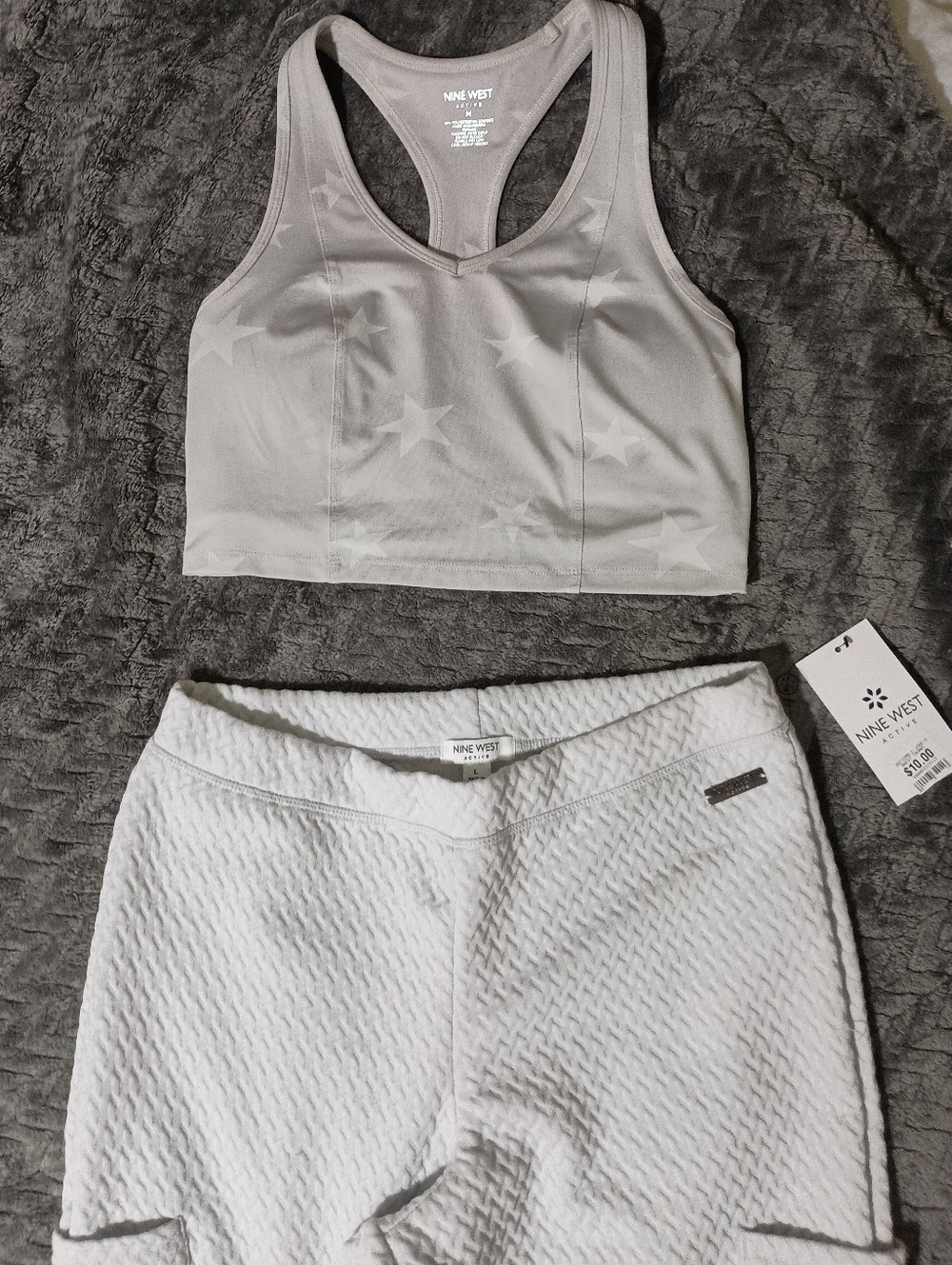 Nine West Workout Top & Bottom Set, Light Grey Top Size M, Bottom Size L. NWT